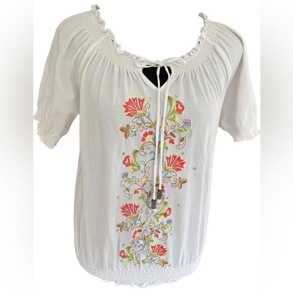 Women's RXB White Embroidered peasant style boho Top Size Small. - Picture 1 of 6